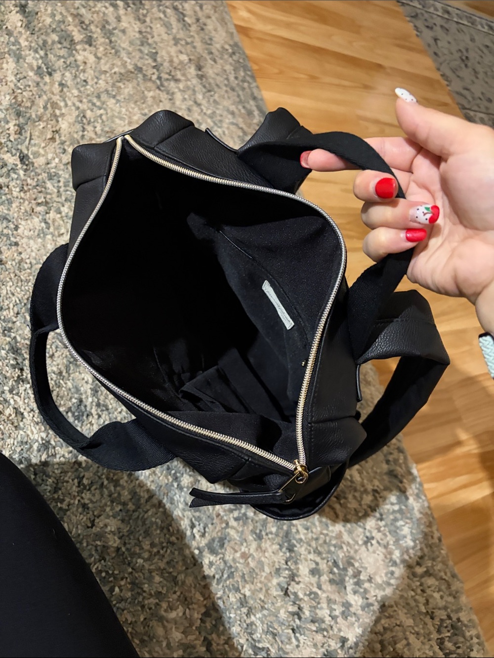 Universal Thread Convertible Backpack Tote - Minimal Design - Picture 2 of 7